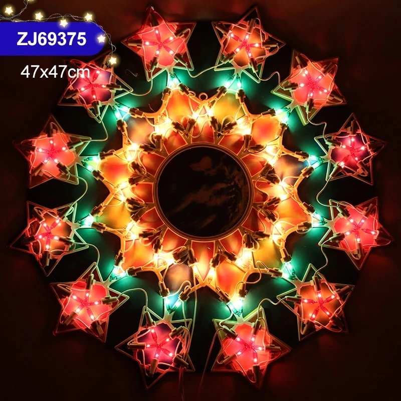 Embracing Traditional Christmas Decor: A Timeless Holiday Style 8 ph 11134207 7r98q lnvaetc47q094d